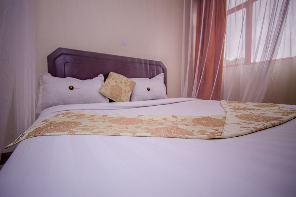 Chester Hotel Nakuru Extérieur photo